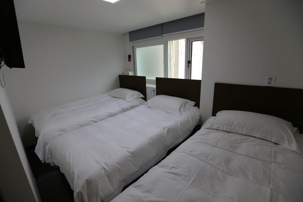 Philstay Dongdaemun Avenue Сеул Екстер'єр фото