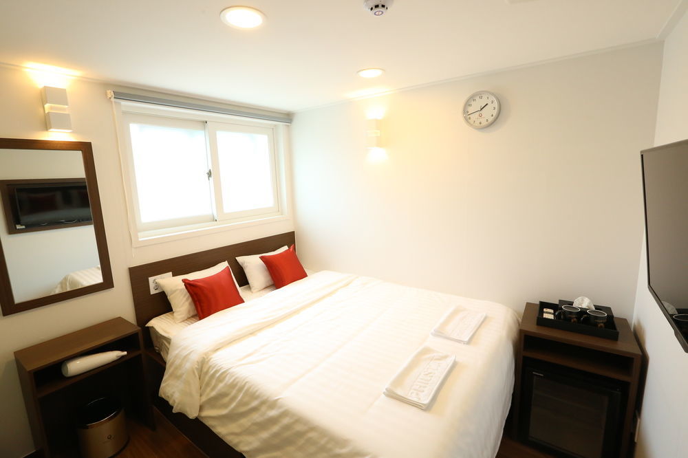 Philstay Dongdaemun Avenue Сеул Екстер'єр фото