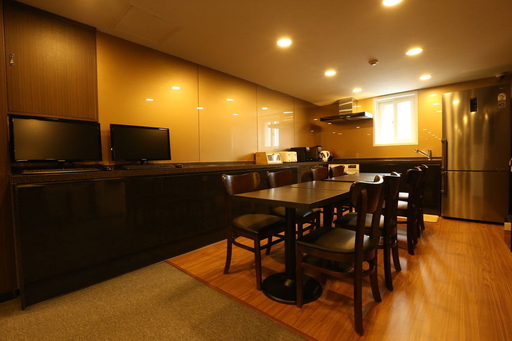 Philstay Dongdaemun Avenue Сеул Екстер'єр фото